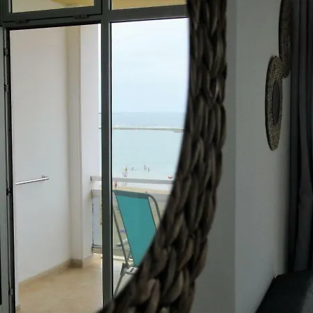 Apartamento Loft En Playa Canteras-vista Mar Con Wifi